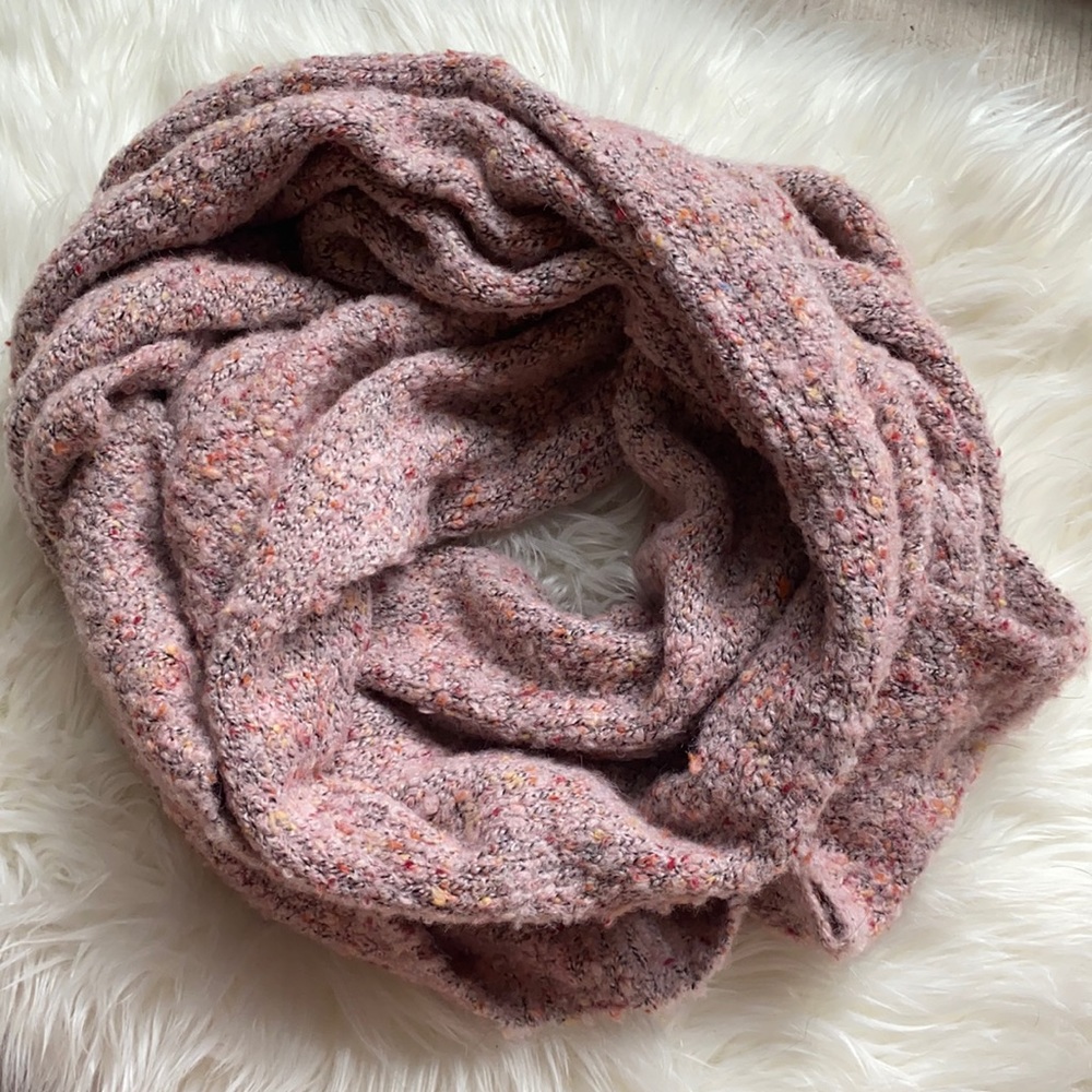 Old navy pink scarf